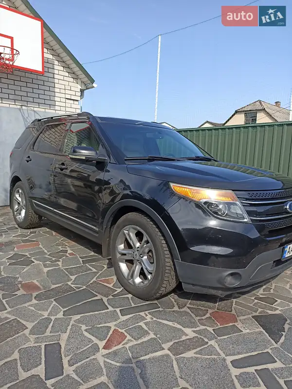 Ford Explorer 2011