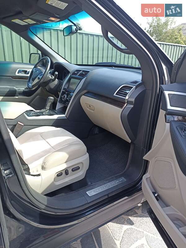 Внедорожник / Кроссовер Ford Explorer 2011 в Киеве