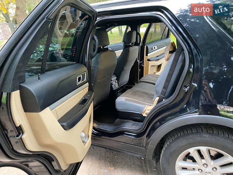 Внедорожник / Кроссовер Ford Explorer 2015 в Львове