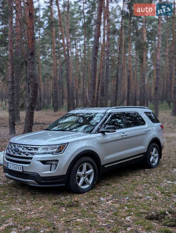 Позашляховик / Кросовер Ford Explorer 2017 в Черкасах