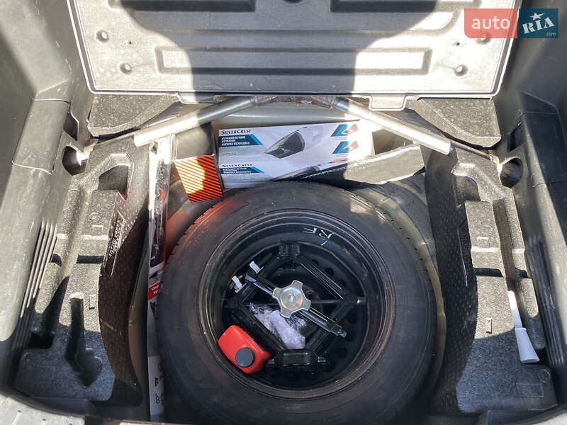 Внедорожник / Кроссовер Ford Explorer 2017 в Киеве