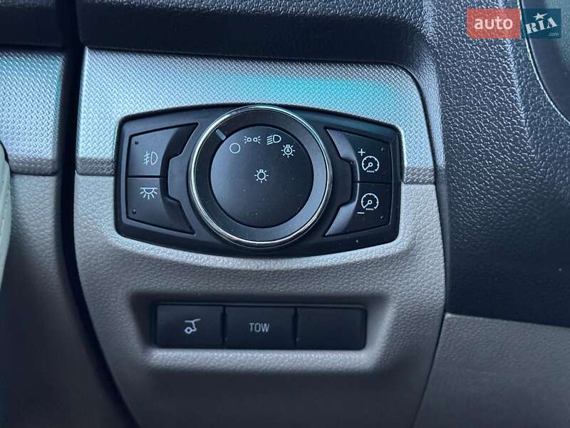 Внедорожник / Кроссовер Ford Explorer 2012 в Киеве