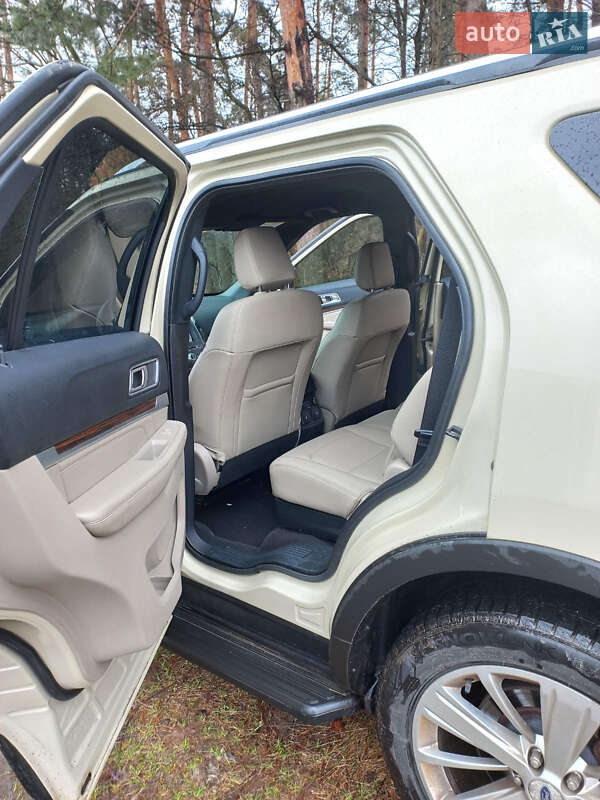 Внедорожник / Кроссовер Ford Explorer 2018 в Киеве