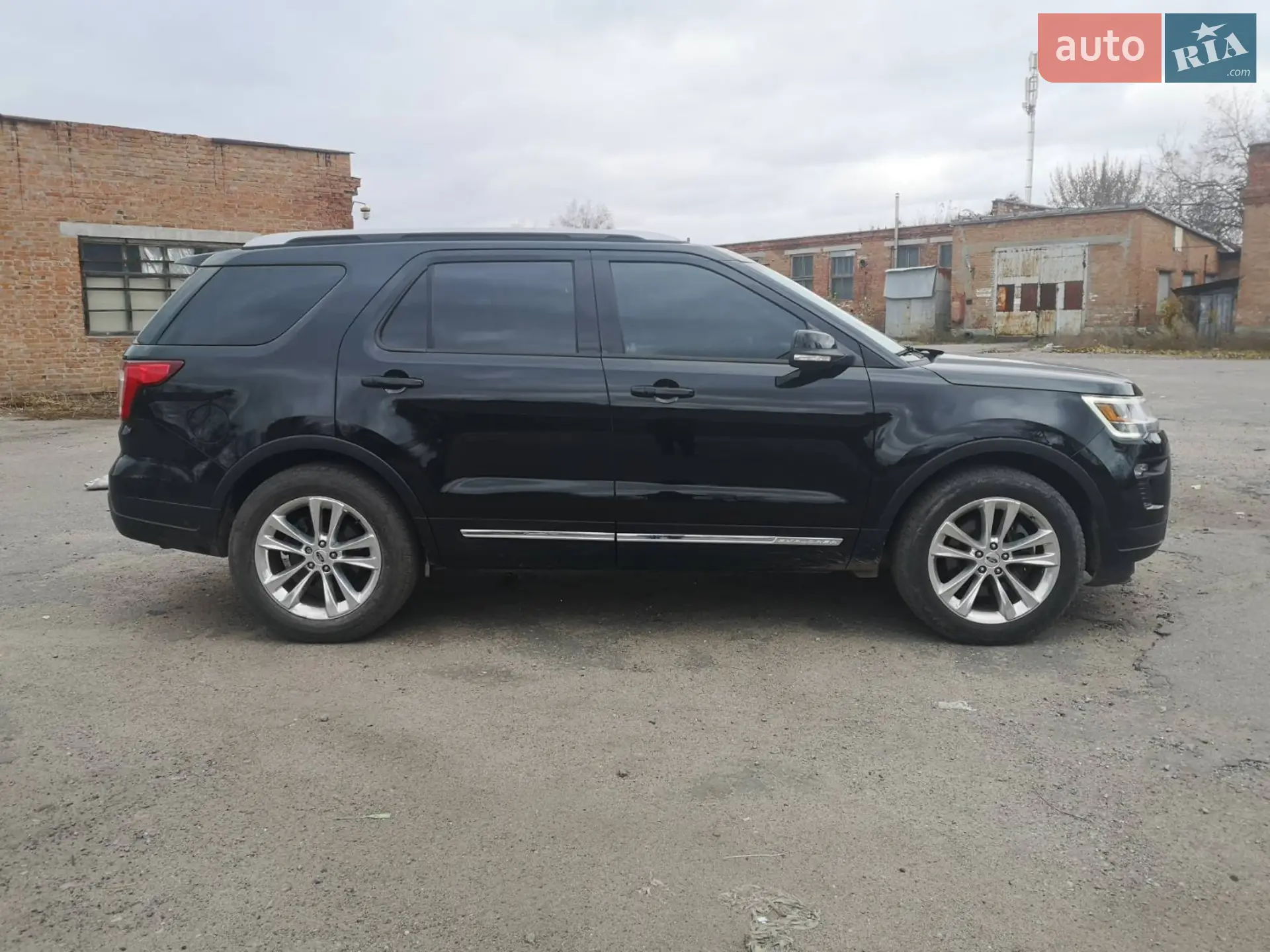 2018 Ford Explorer - мініатюра 8