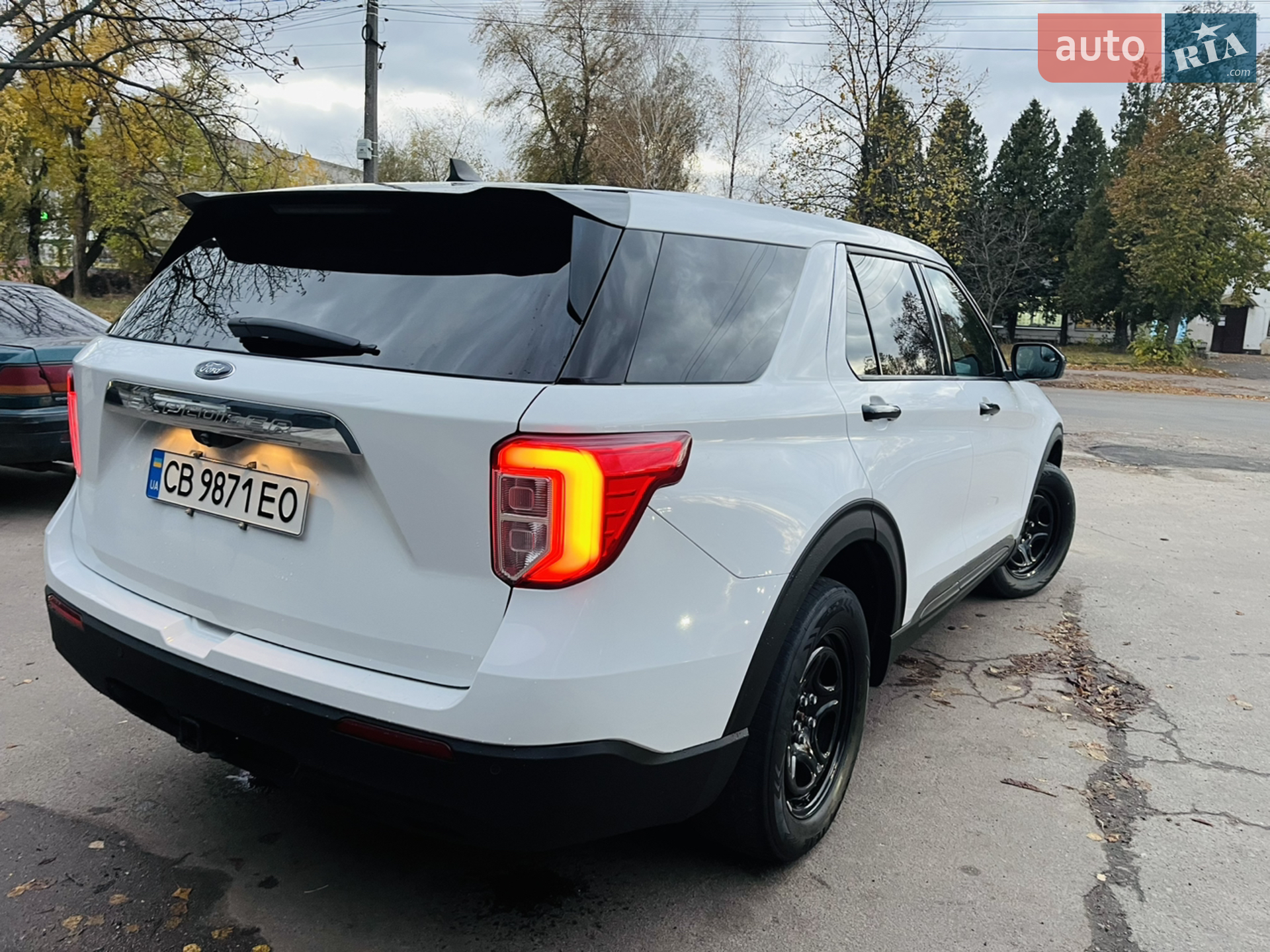 2020 Ford Explorer - мініатюра 8