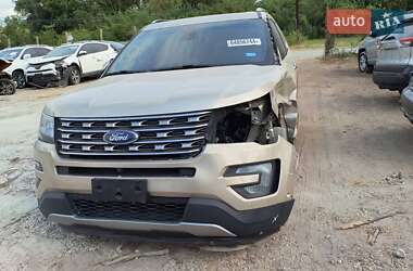 Позашляховик / Кросовер Ford Explorer 2016 в Віті-Поштовій