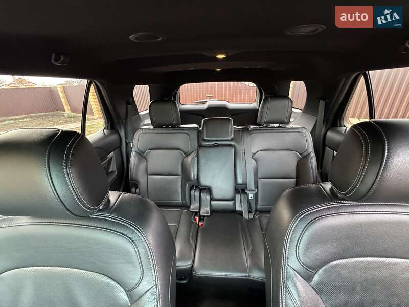 Позашляховик / Кросовер Ford Explorer 2016 в Хмельницькому