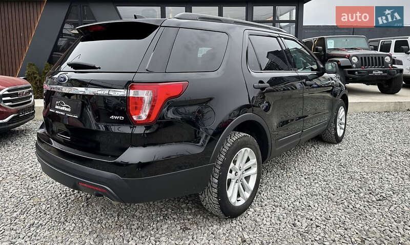 Внедорожник / Кроссовер Ford Explorer 2017 в Черновцах
