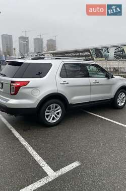 Внедорожник / Кроссовер Ford Explorer 2015 в Киеве