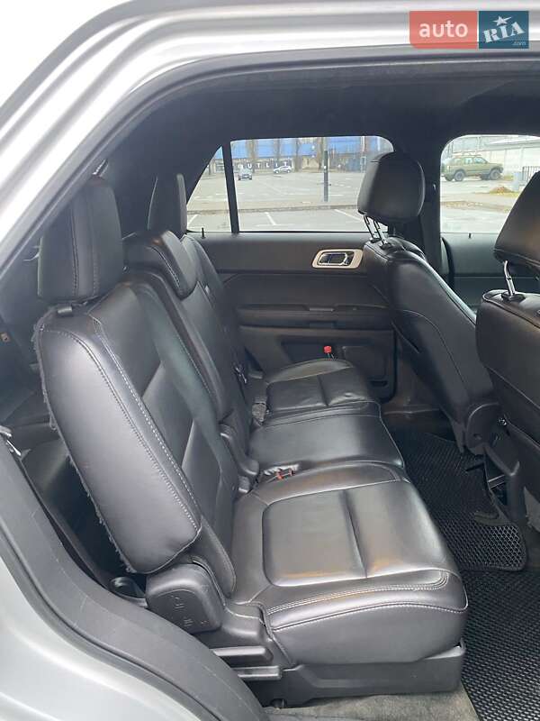 Внедорожник / Кроссовер Ford Explorer 2015 в Киеве
