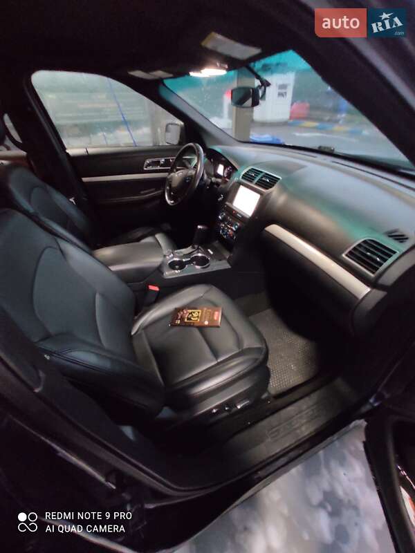 Внедорожник / Кроссовер Ford Explorer 2016 в Киеве