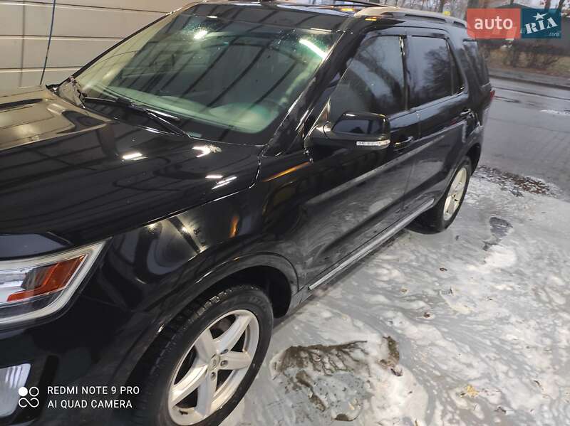 Внедорожник / Кроссовер Ford Explorer 2016 в Киеве