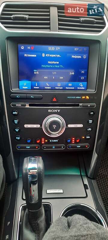 Позашляховик / Кросовер Ford Explorer 2016 в Острозі