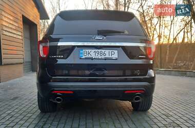 Внедорожник / Кроссовер Ford Explorer 2016 в Остроге