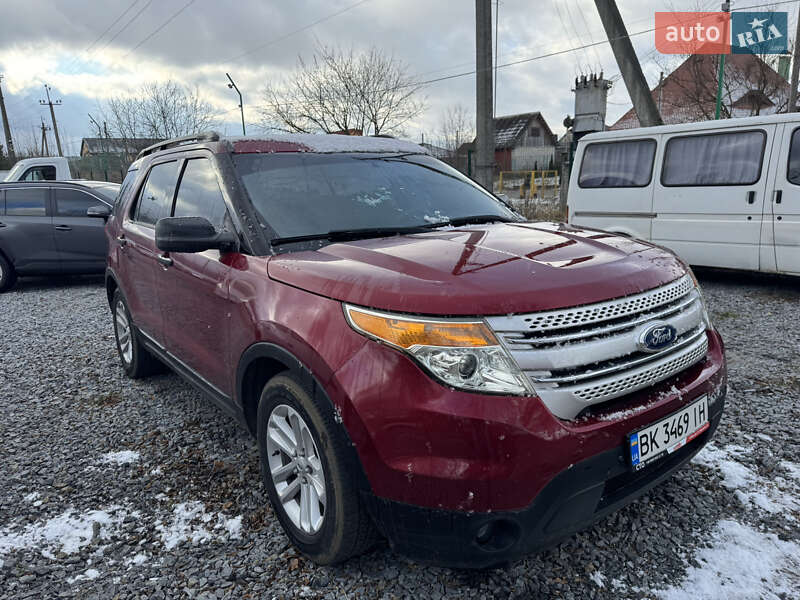 Позашляховик / Кросовер Ford Explorer 2014 в Рівному