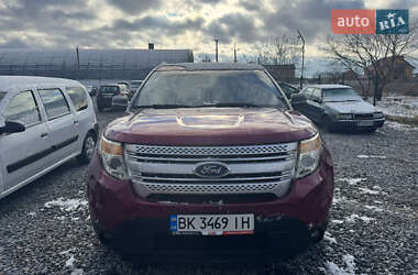 Позашляховик / Кросовер Ford Explorer 2014 в Рівному