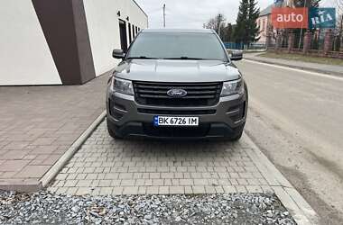 Позашляховик / Кросовер Ford Explorer 2016 в Рівному