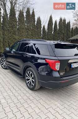 Позашляховик / Кросовер Ford Explorer 2020 в 