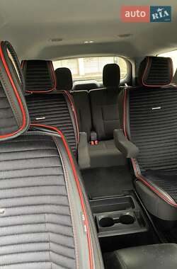 Позашляховик / Кросовер Ford Explorer 2020 в 