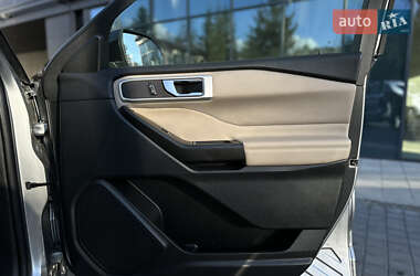 Внедорожник / Кроссовер Ford Explorer 2020 в 