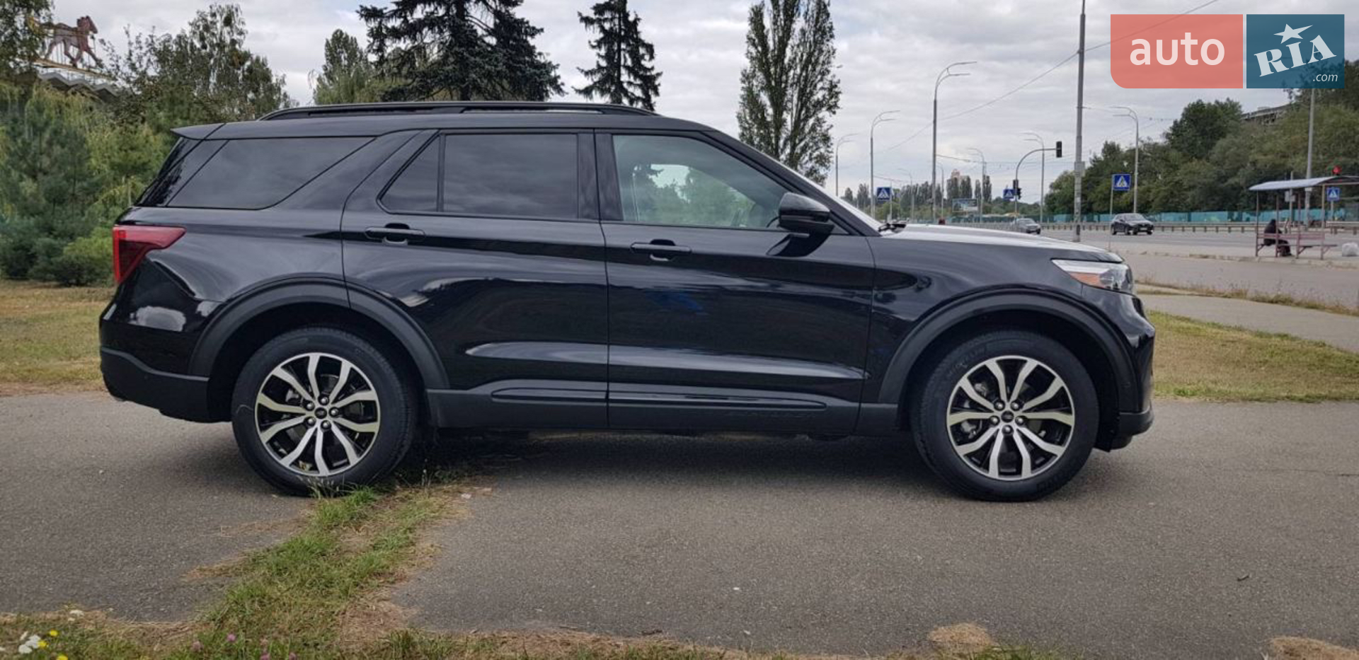 2020 Ford Explorer - мініатюра 5