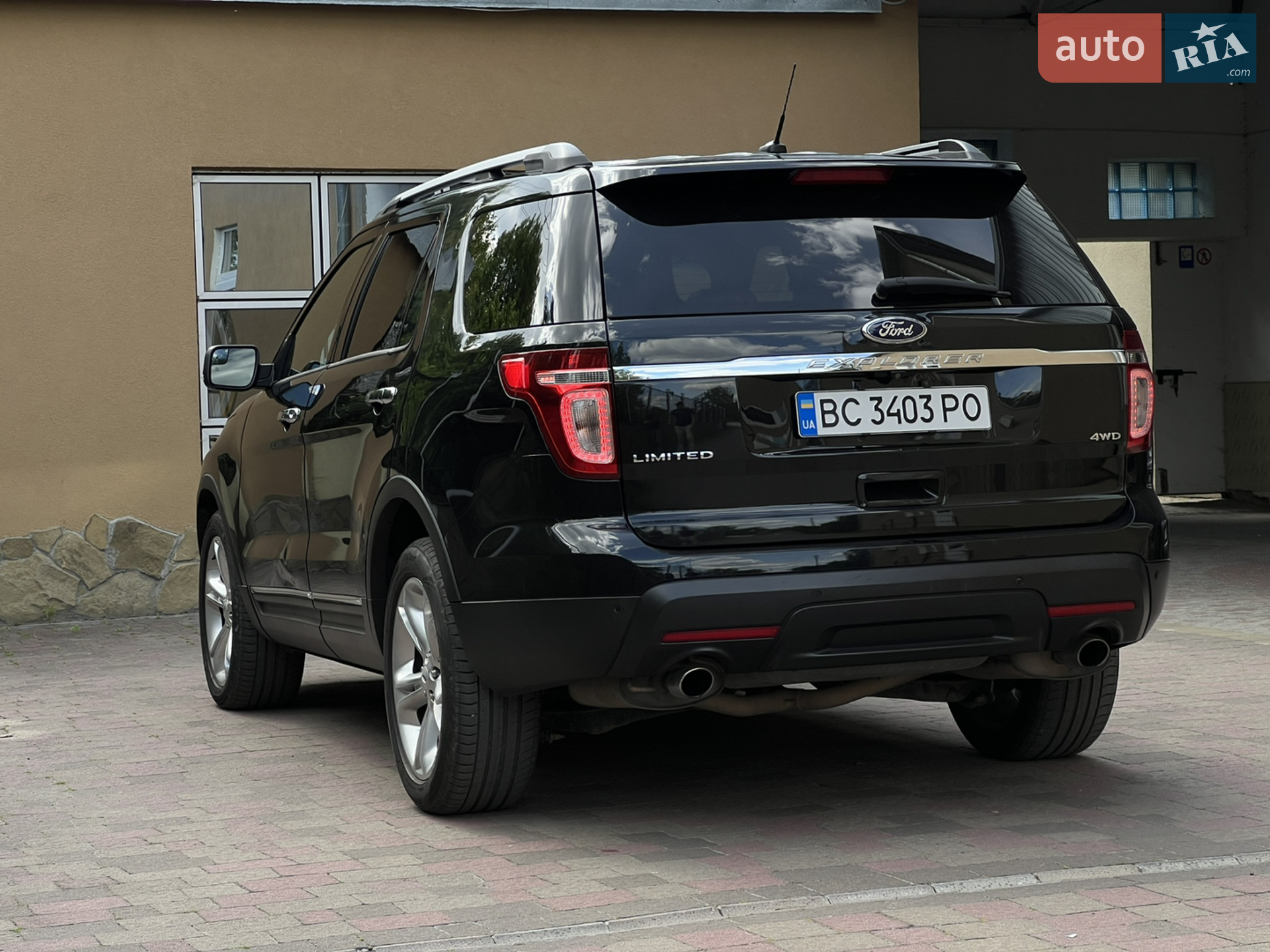 2014 Ford Explorer - мініатюра 18