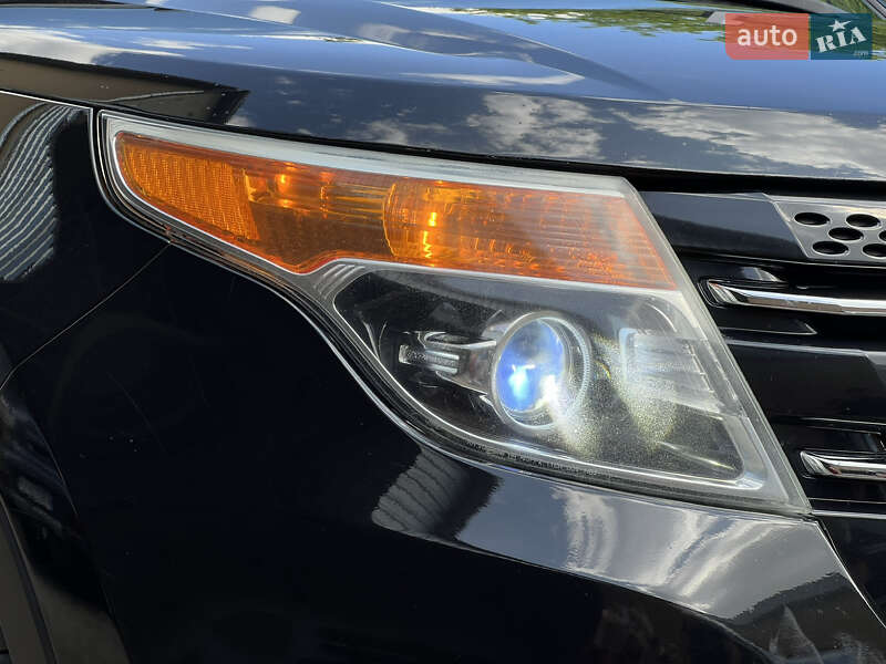 Позашляховик / Кросовер Ford Explorer 2014 в Львові