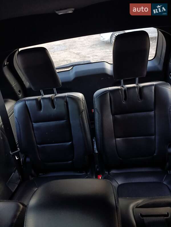 Внедорожник / Кроссовер Ford Explorer 2019 в Бродах