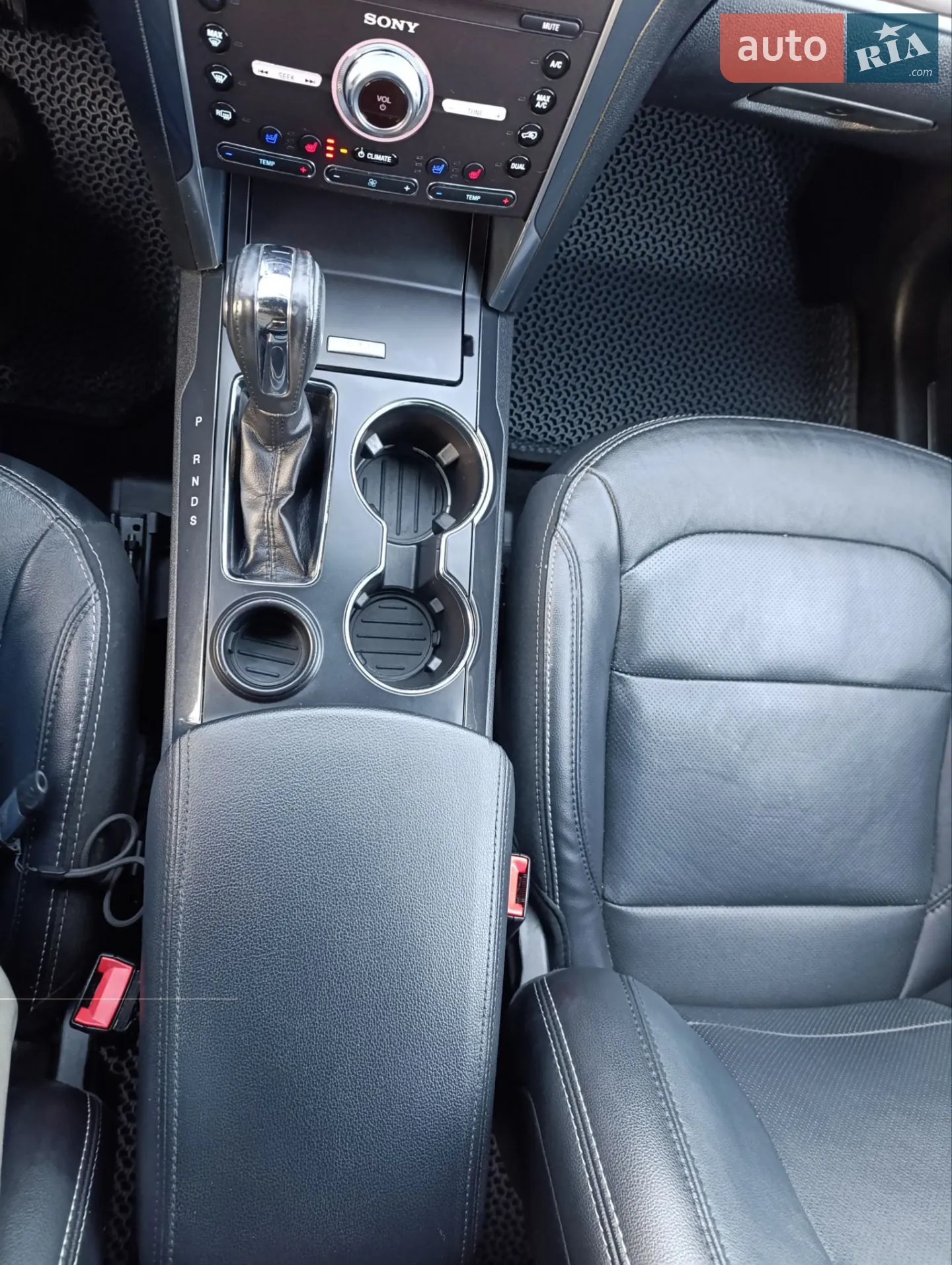2019 Ford Explorer - мініатюра 25