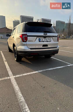 Внедорожник / Кроссовер Ford Explorer 2018 в 