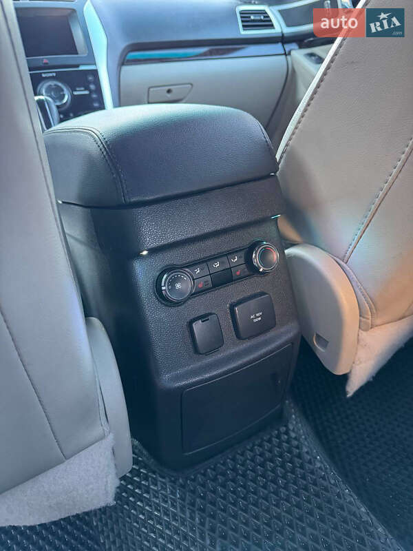 Позашляховик / Кросовер Ford Explorer 2014 в Вінниці