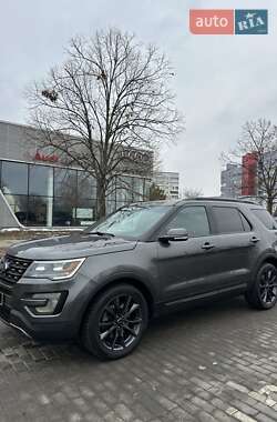 Внедорожник / Кроссовер Ford Explorer 2017 в 