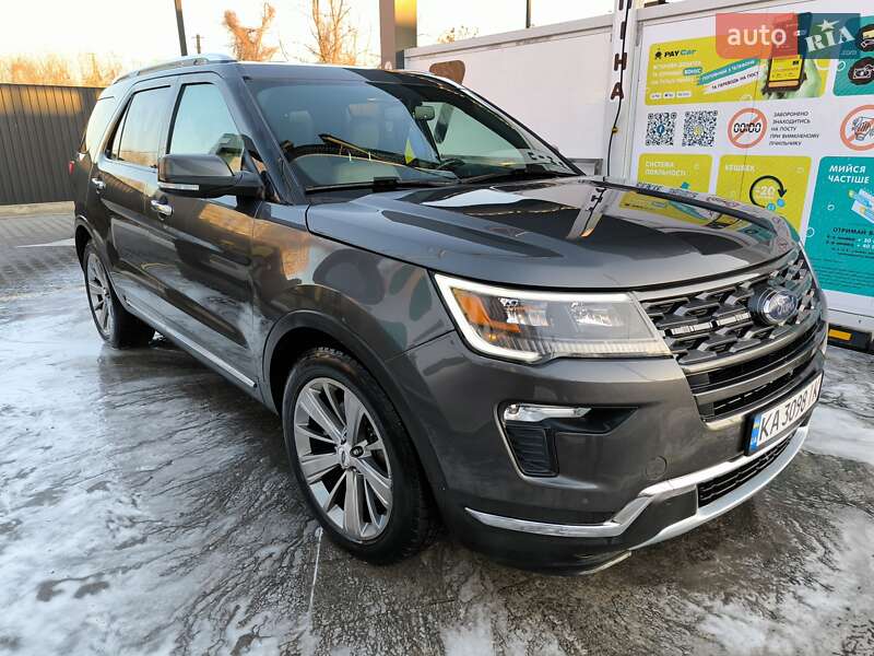 Позашляховик / Кросовер Ford Explorer 2018 в Вишневому