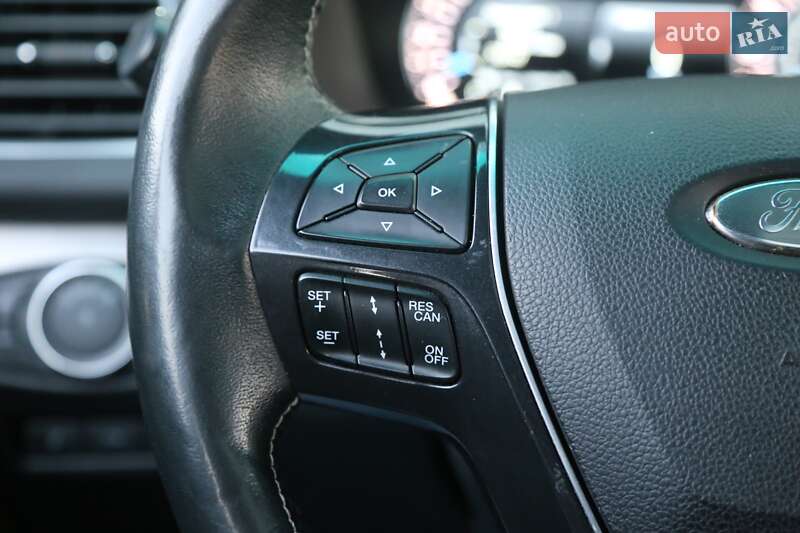 Внедорожник / Кроссовер Ford Explorer 2016 в Киеве