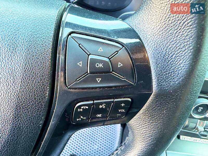 Внедорожник / Кроссовер Ford Explorer 2017 в Киеве фото 40 Внедорожник / Кроссовер Ford Explorer 2017 в Киеве