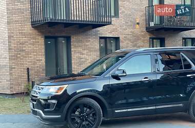 Внедорожник / Кроссовер Ford Explorer 2018 в 