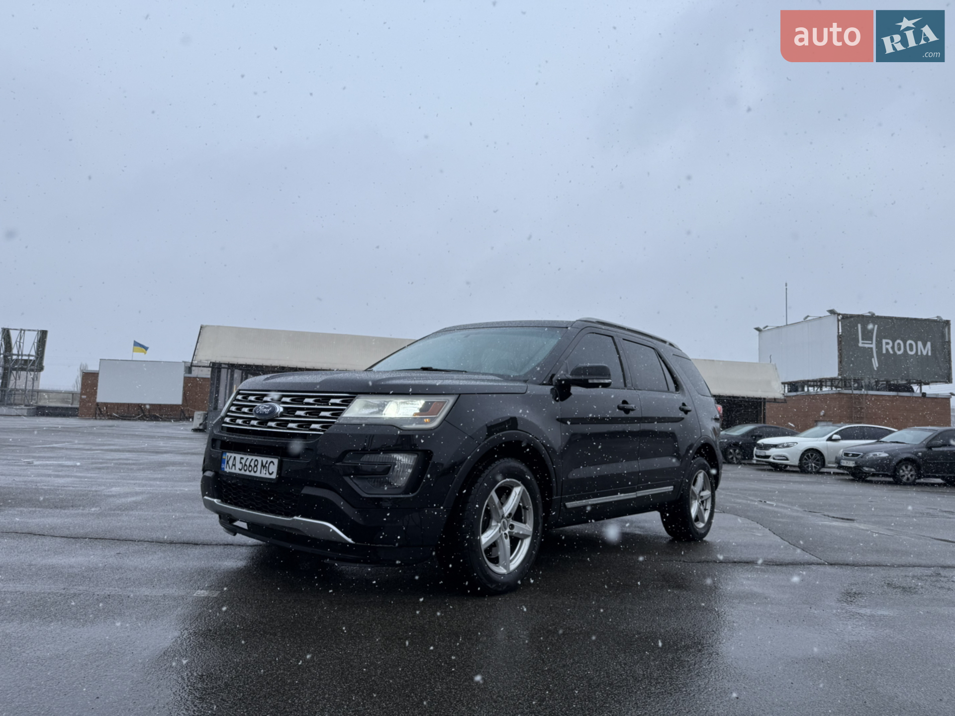 2016 Ford Explorer - мініатюра 2