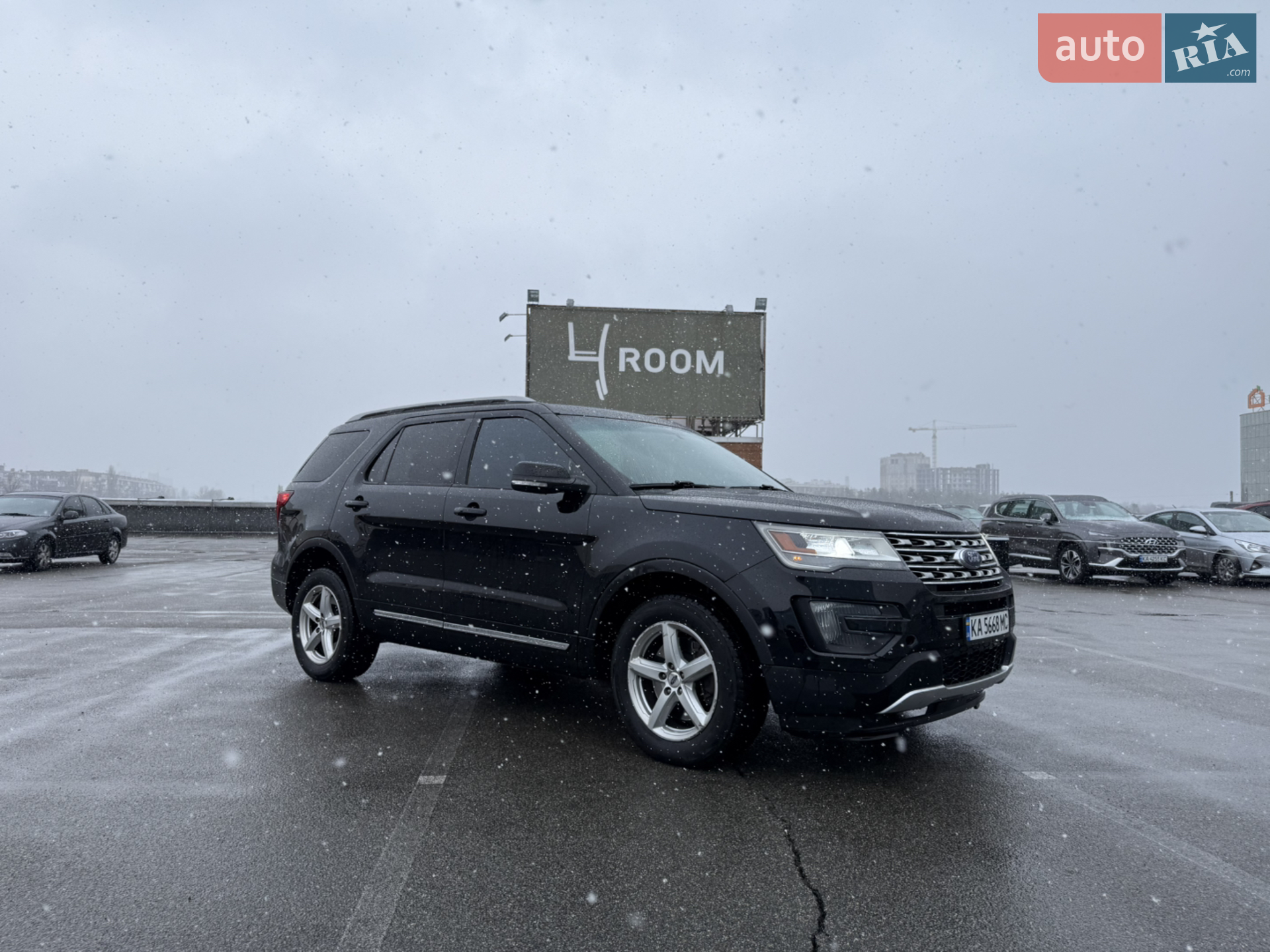 2016 Ford Explorer - мініатюра 13