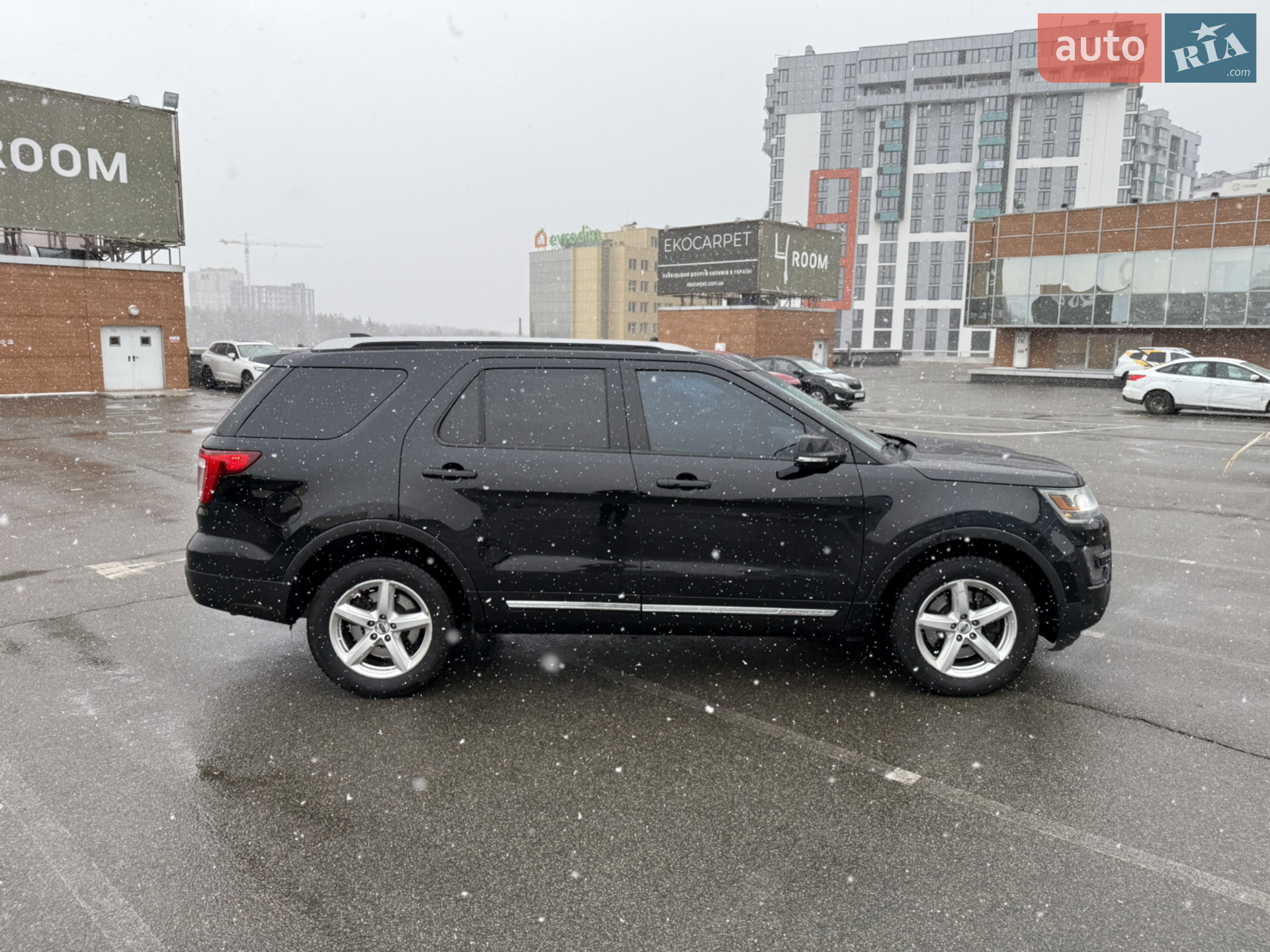 2016 Ford Explorer - мініатюра 12
