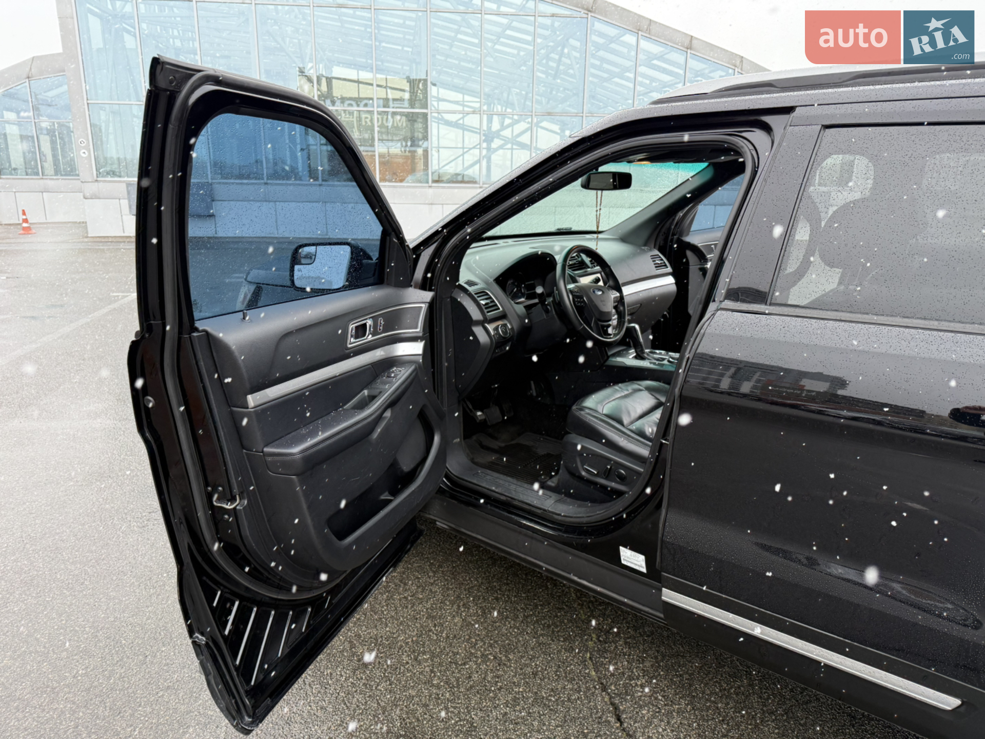 2016 Ford Explorer - мініатюра 18
