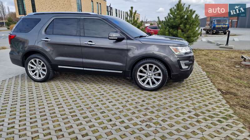 Позашляховик / Кросовер Ford Explorer 2017 в Хмельницькому
