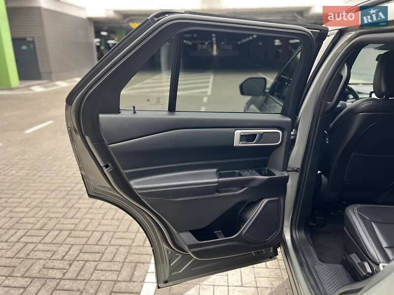 Позашляховик / Кросовер Ford Explorer 2019 в Києві