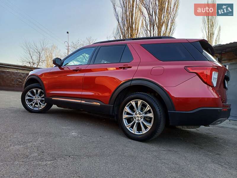 Внедорожник / Кроссовер Ford Explorer 2019 в Киеве