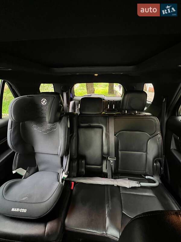 Внедорожник / Кроссовер Ford Explorer 2017 в Днепре фото 13 Внедорожник / Кроссовер Ford Explorer 2017 в Днепре