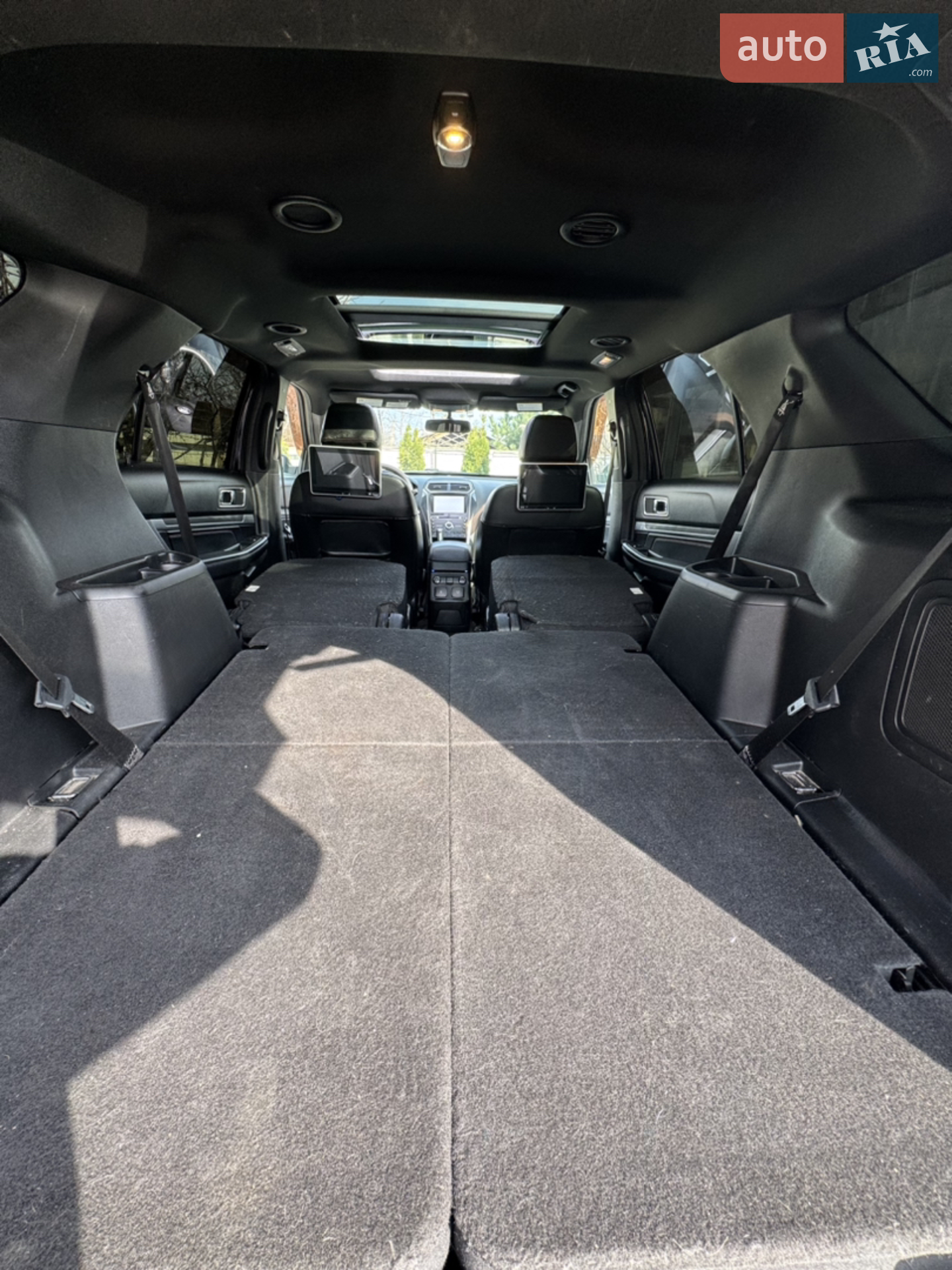 2017 Ford Explorer - мініатюра 2