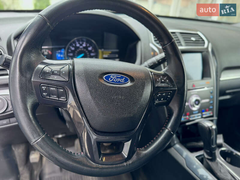 Позашляховик / Кросовер Ford Explorer 2017 в Києві фото 18 Позашляховик / Кросовер Ford Explorer 2017 в Києві