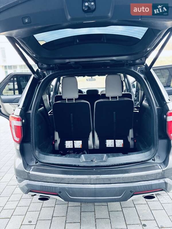 Внедорожник / Кроссовер Ford Explorer 2018 в Хмельницком
