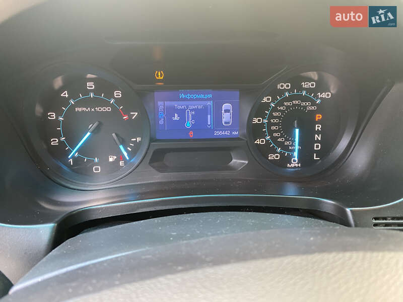 Позашляховик / Кросовер Ford Explorer 2013 в Києві