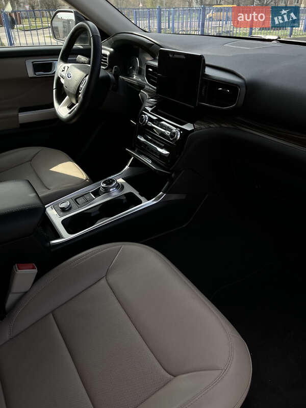 Внедорожник / Кроссовер Ford Explorer 2022 в Львове