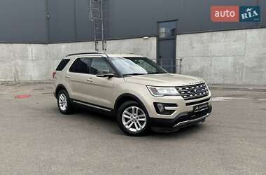 Внедорожник / Кроссовер Ford Explorer 2016 в 